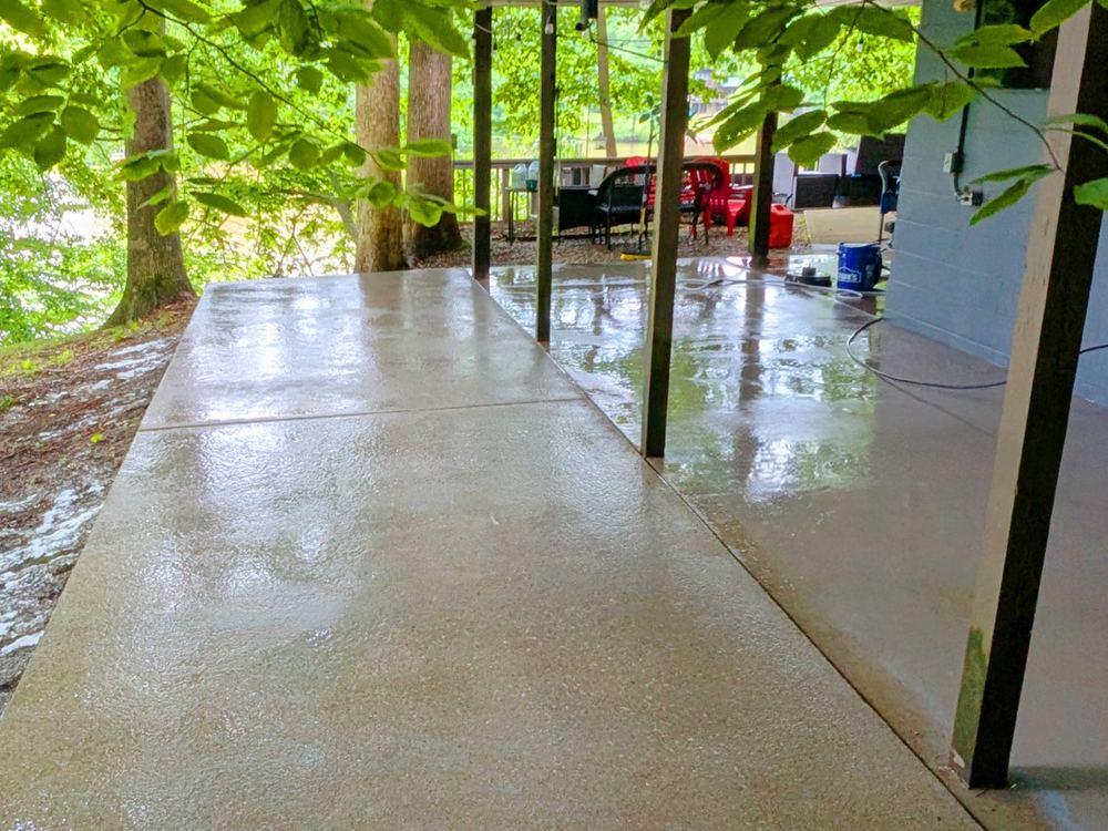 Concrete driveway pressure washing